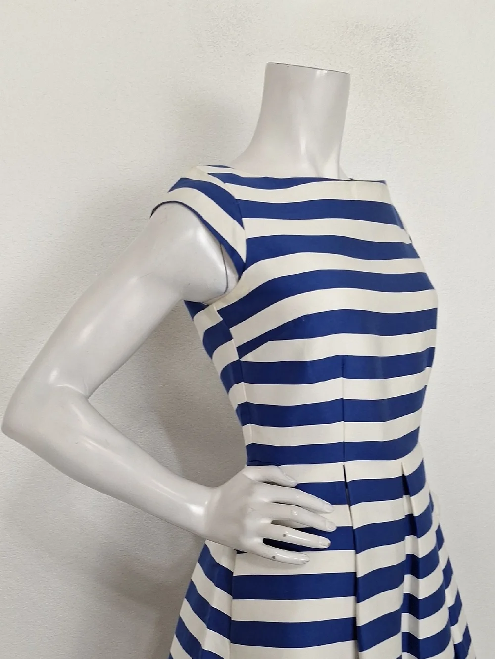 Kate Spade Blue White Mariella Striped Business Casual Fit & Flare Dress Size 4